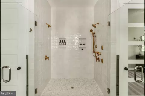 Bath - 333 Cameron Ln #NOTTINGHAM, Lititz, PA 17543 photo 4 of 8