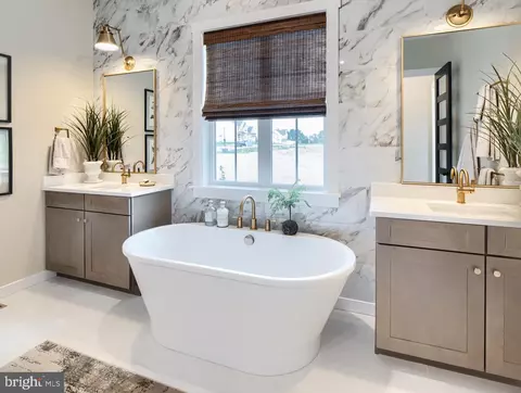 Bath - 333 Cameron Ln #NOTTINGHAM, Lititz, PA 17543 photo 1 of 8