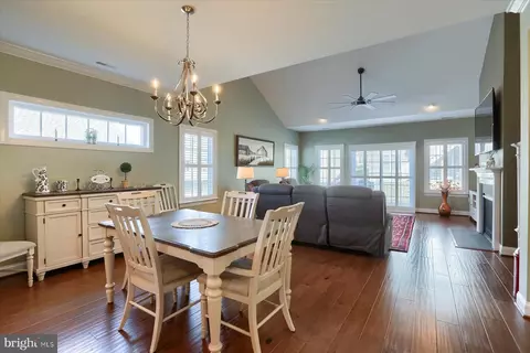 Dining - 591 Allegiance Dr, Lititz, PA 17543 photo 2 of 2