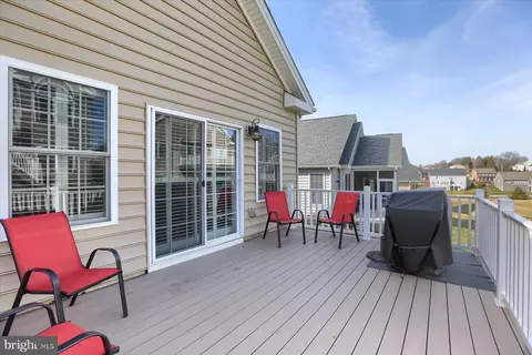 Exterior - 591 Allegiance Dr, Lititz, PA 17543 photo 11 of 13