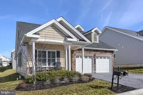 Exterior - 591 Allegiance Dr, Lititz, PA 17543 photo 2 of 13