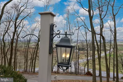 Other - 333 E Woods Dr, Lititz, PA 17543 photo 6 of 9