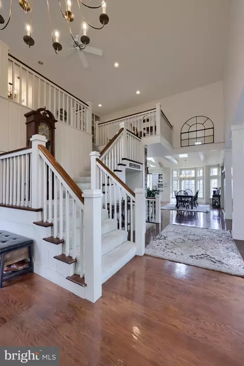 Entry Way - 333 E Woods Dr, Lititz, PA 17543 photo 5 of 8