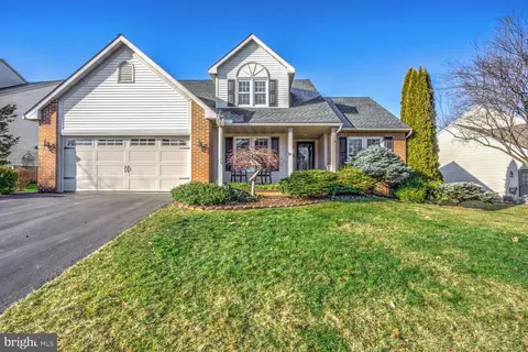 33 School Ln, Stevens, PA 17578
