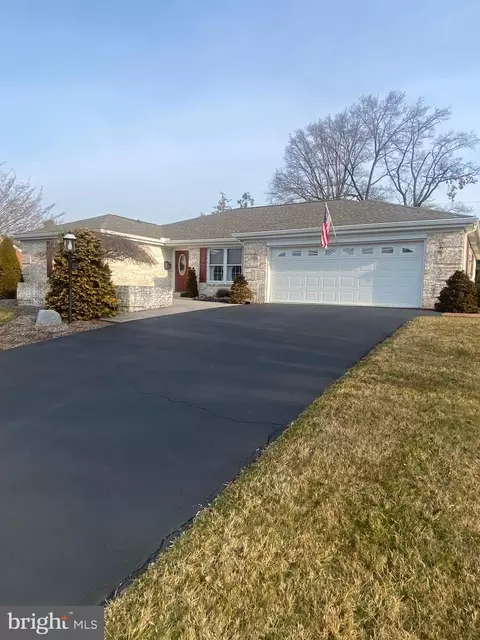 743 Pershing Ave, Ephrata, PA 17522