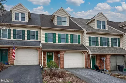 734 S Hanover St, Elizabethtown, PA 17022