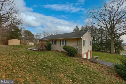 Exterior - 723 Owl Hill Rd, Lititz, PA 17543 photo 12 of 13