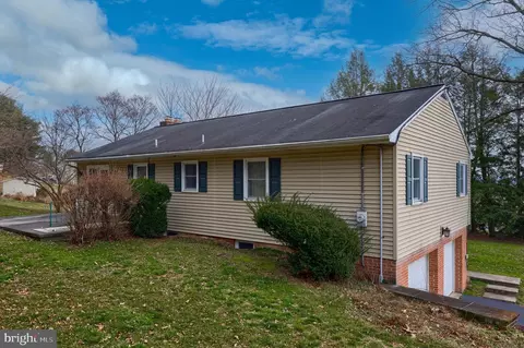 Exterior - 723 Owl Hill Rd, Lititz, PA 17543 photo 10 of 13