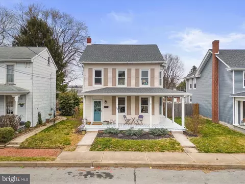 506 W Market St, Marietta, PA 17547