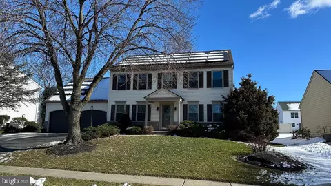 209 Southridge Dr, Lancaster, PA 17602