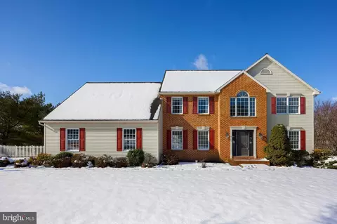 395 Carter Moir Dr, Lancaster, PA 17601
