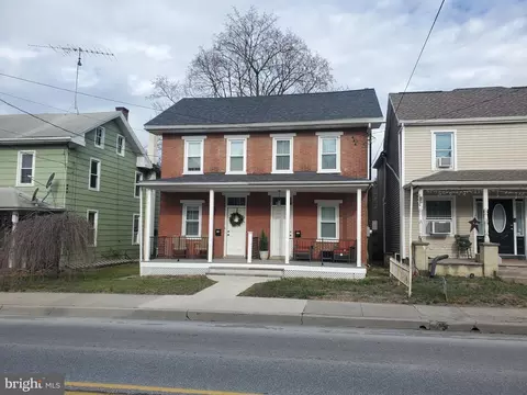 122 E State St, Quarryville, PA 17566