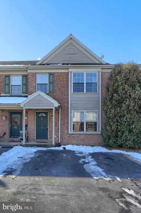 13 Windemere Ct, Elizabethtown, PA 17022
