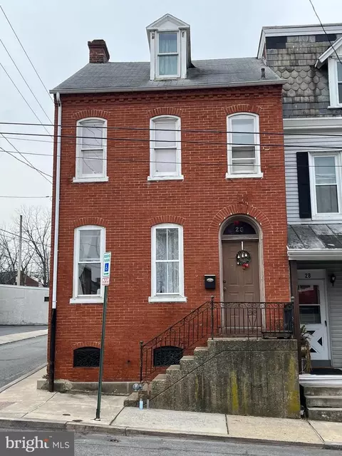 26 N Mary St, Lancaster, PA 17603