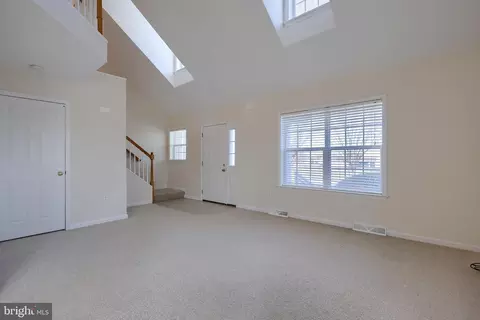 Exterior - 656 Farnum Rd, Lititz, PA 17543 photo 4 of 12