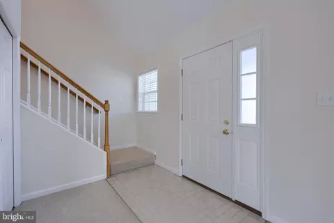 Entry Way - 656 Farnum Rd, Lititz, PA 17543 photo 1 of 2