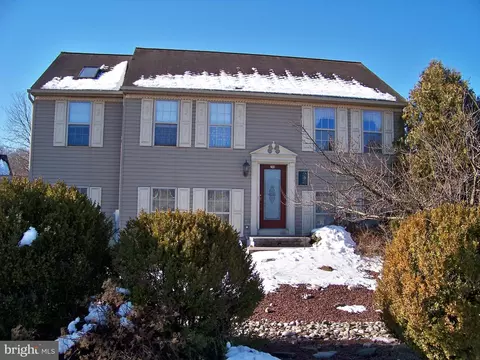 248 S Lime St, Quarryville, PA 17566