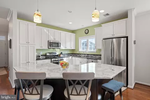 Kitchen - 481 Patriots Way, Lititz, PA 17543 photo 3 of 5