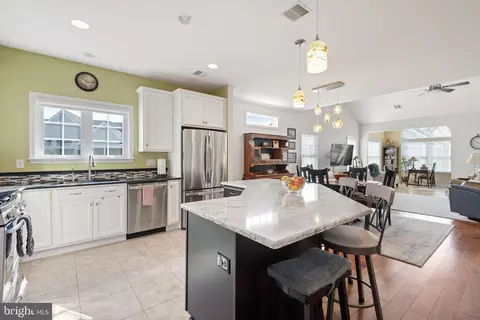 Kitchen - 481 Patriots Way, Lititz, PA 17543 photo 1 of 5
