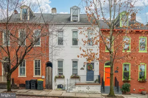 33 N Mulberry St, Lancaster, PA 17603