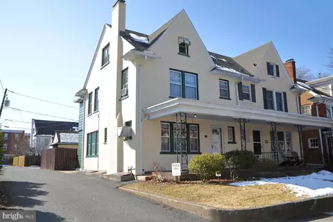 914 Virginia Ave, Lancaster, PA 17603