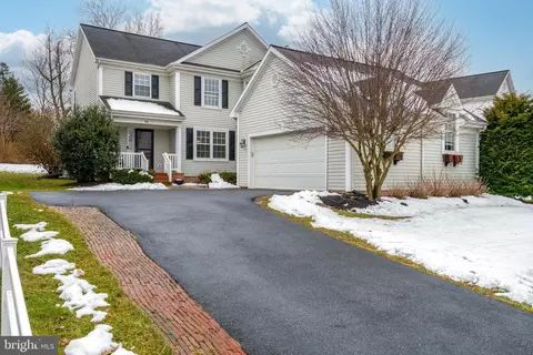 560 Wallingford Rd, Lancaster, PA 17601