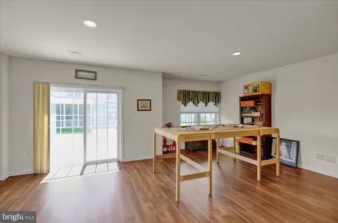 417 Resolution Dr, Lititz, PA 17543 photo 32