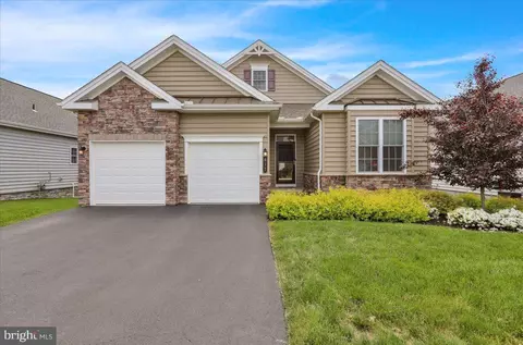 417 Resolution Dr, Lititz, PA 17543 photo 39
