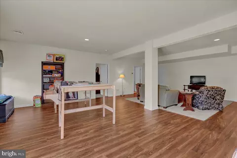 417 Resolution Dr, Lititz, PA 17543 photo 30