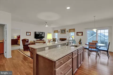 417 Resolution Dr, Lititz, PA 17543 photo 16