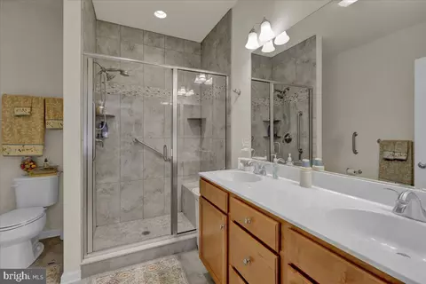 417 Resolution Dr, Lititz, PA 17543 photo 21