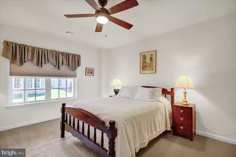 417 Resolution Dr, Lititz, PA 17543 photo 33