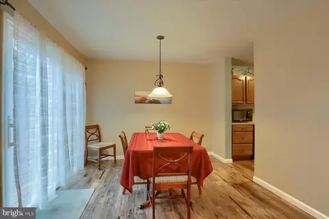 Dining - 376 Crosswinds Dr, Lititz, PA 17543 photo 1 of 1
