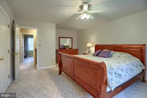 Bedroom - 376 Crosswinds Dr, Lititz, PA 17543 photo 3 of 3