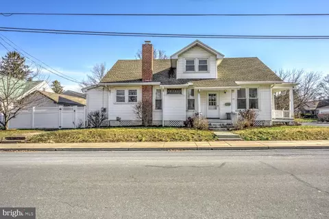 101 N Custer Ave, New Holland, PA 17557