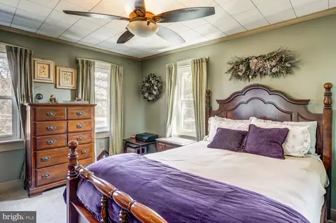 Bedroom - 36 Maple St, Lititz, PA 17543 photo 1 of 3