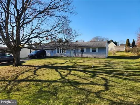 142 Marticville Rd, Lancaster, PA 17603
