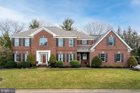 1254 Belle Meade Dr, Lancaster, PA 17601