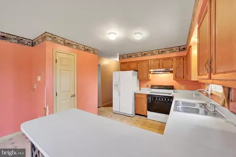 30 Mazzotta Rd, Stevens, PA 17578 photo 9
