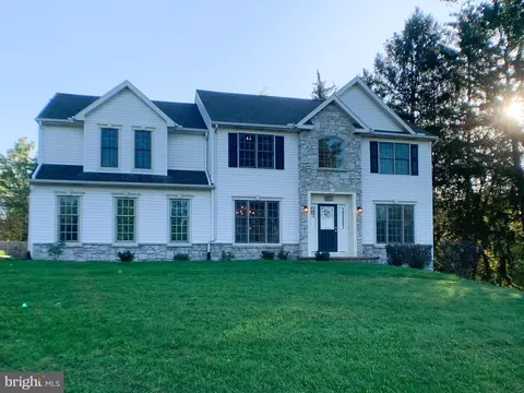 111 Bullrush, Elizabethtown, PA 17022