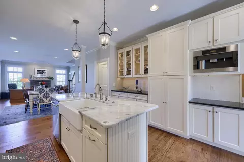 Kitchen - 347 Ecker Dr, Lititz, PA 17543 photo 2 of 9