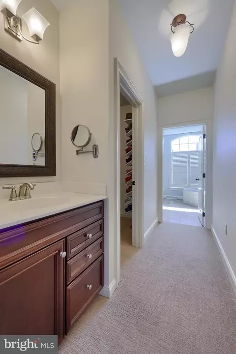 Bath - 347 Ecker Dr, Lititz, PA 17543 photo 2 of 10