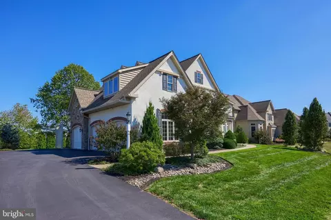 Exterior - 347 Ecker Dr, Lititz, PA 17543 photo 5 of 21
