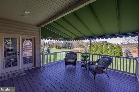 Exterior - 347 Ecker Dr, Lititz, PA 17543 photo 2 of 21