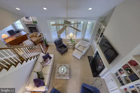Living - 347 Ecker Dr, Lititz, PA 17543 photo 7 of 13