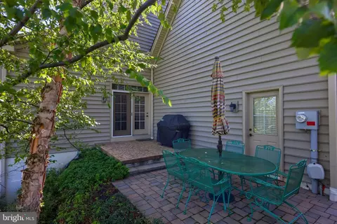 Exterior - 347 Ecker Dr, Lititz, PA 17543 photo 13 of 21