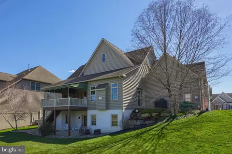 Exterior - 347 Ecker Dr, Lititz, PA 17543 photo 17 of 21