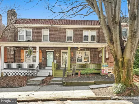 718 3rd St, Lancaster, PA 17603