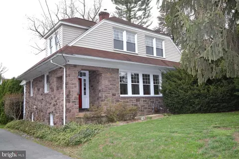 1228 E King St, Lancaster, PA 17602
