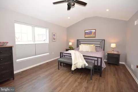 Bedroom - 280 Cambridge Ln, Lititz, PA 17543 photo 2 of 6